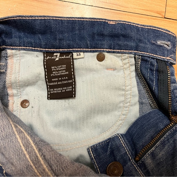 7 For All Mankind Mid Rise Denim Shorts Rolled Hem Distressed 25 (fits like 26) - Picture 5 of 6